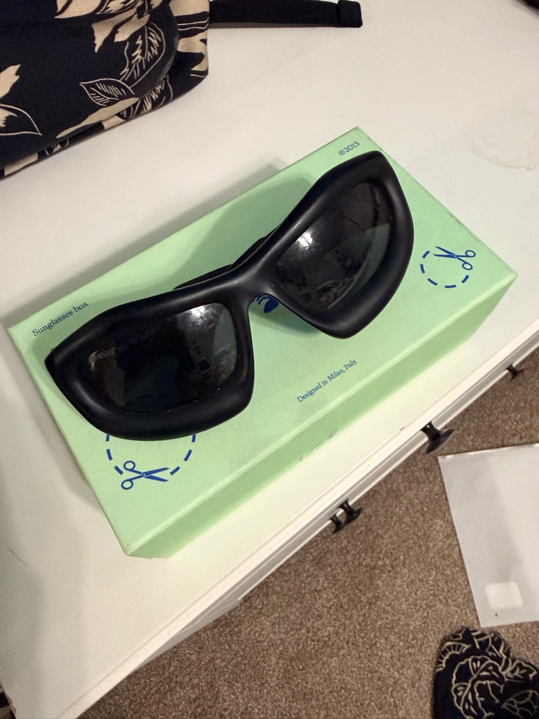 Black Oversized Sunglasses By Offwhite